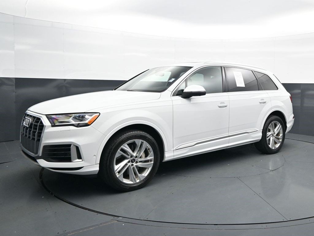 Used 2021 Audi Q7 3.0T Premium Plus w/ Premium Plus Package AWD/4WD image 7