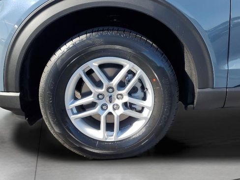 New 2026 Ford Explorer Active image 11