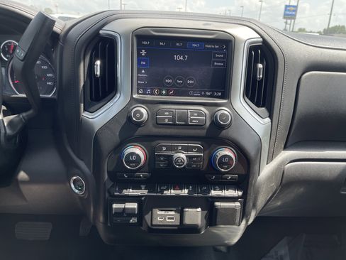 Used 2023 Chevrolet Silverado 2500 LTZ w/ Gooseneck/5TH Wheel Package AWD/4WD image 25