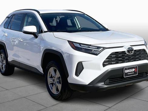 Used 2024 Toyota RAV4 XLE image 2