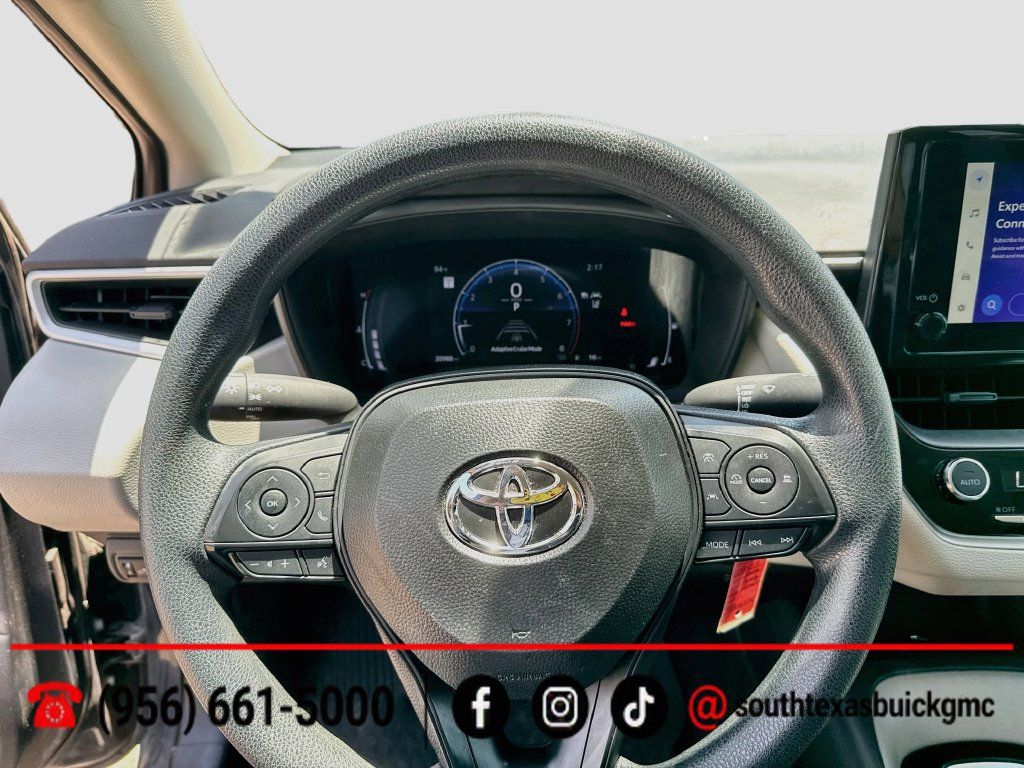 Used 2026 Toyota Corolla LE FWD image 13