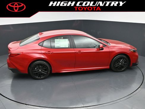 New 2026 Toyota Camry SE FWD image 32