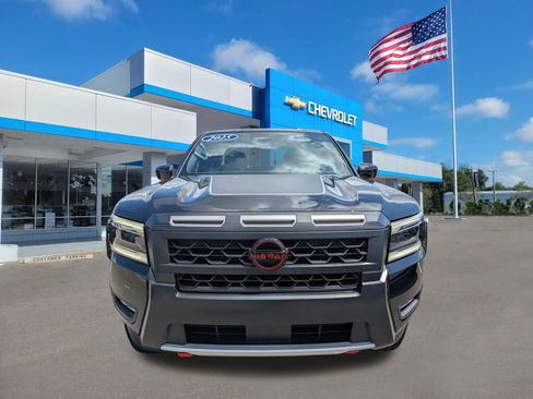 Used 2025 Nissan Frontier Pro-X w/ Black Accent Package RWD image 8