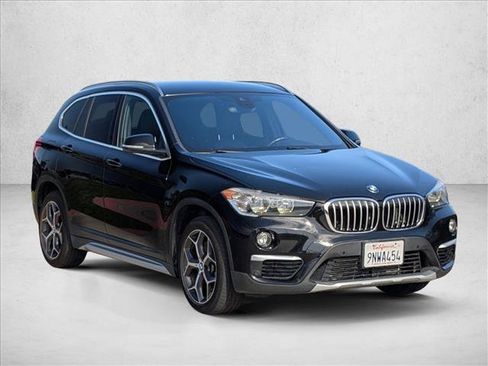 Used 2019 BMW X1 sDrive28i FWD image 3