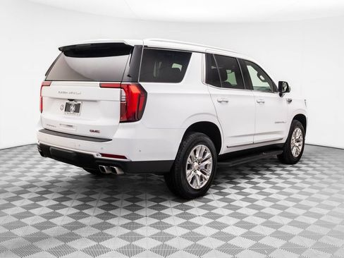 Used 2025 GMC Yukon Denali image 5