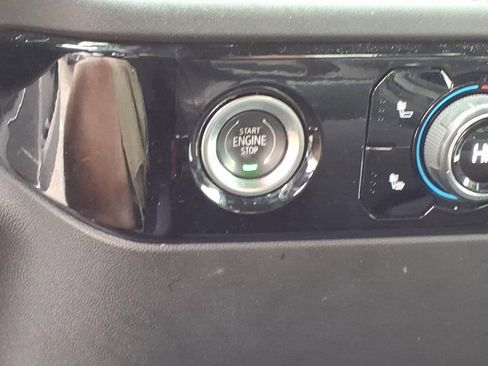 Used 2023 Chevrolet Silverado 1500 LT image 24