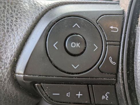 Used 2023 Toyota Corolla LE FWD image 13
