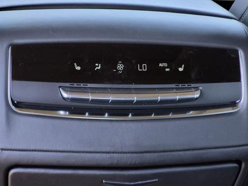 Used 2021 Cadillac Escalade Sport Platinum image 46