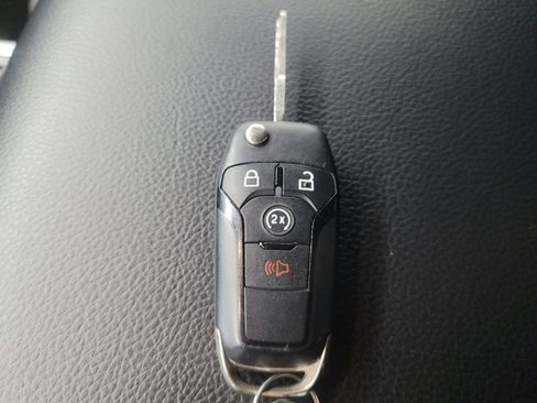 Used 2017 Ford F150 XLT w/ Equipment Group 302A Luxury image 32