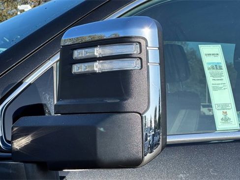 Used 2023 GMC Sierra 3500 Denali w/ Denali Black Diamond Edition image 55