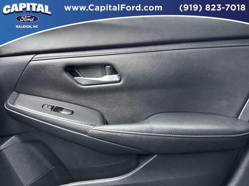 Used 2025 Nissan Sentra SV image 27