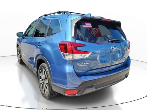 Used 2023 Subaru Forester Limited AWD/4WD image 4