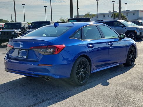 Used 2024 Honda Civic Sport image 7
