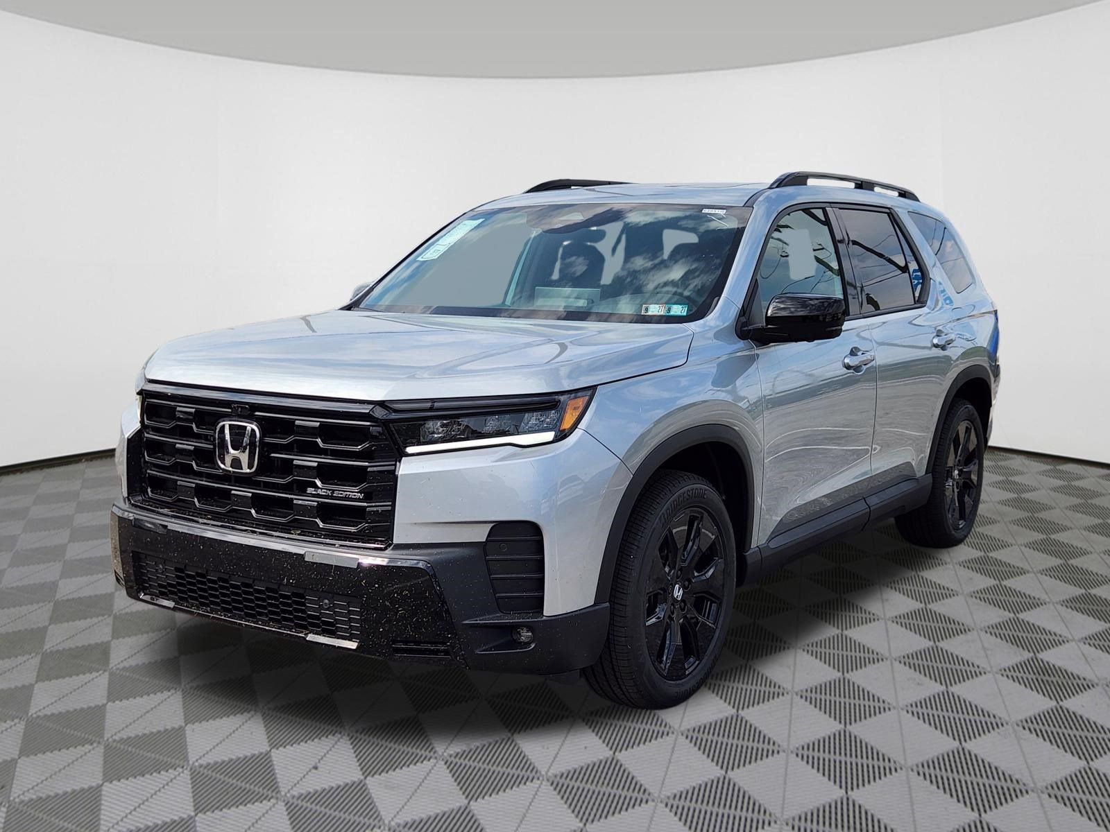 New 2026 Honda Pilot Black Edition image 2