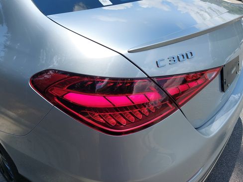 Used 2025 Mercedes-Benz C 300 Sedan image 36