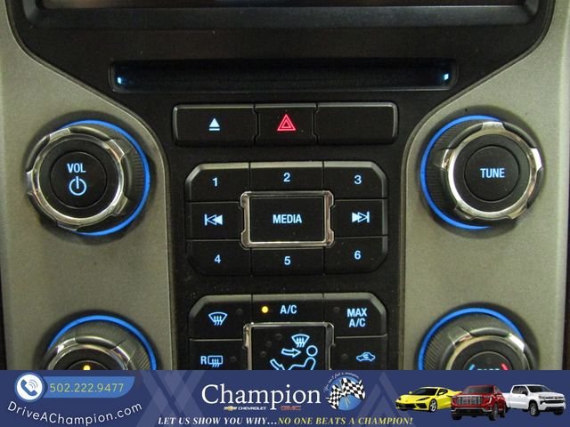Used 2015 Ford F350 Lariat w/ Chrome Package AWD/4WD image 38