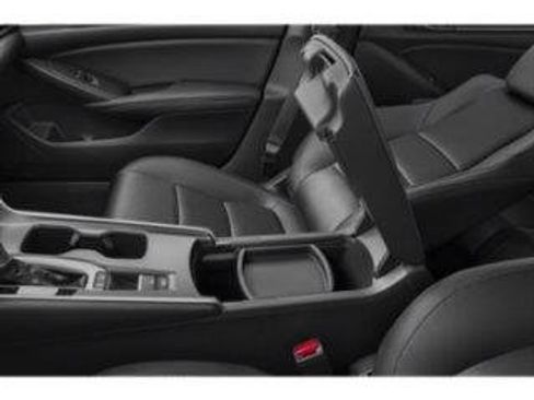 Used 2019 Honda Accord Sport image 9