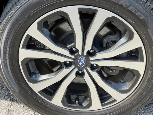 Used 2023 Subaru Forester Limited AWD/4WD image 43