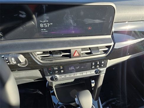 New 2026 Kia Seltos S image 11