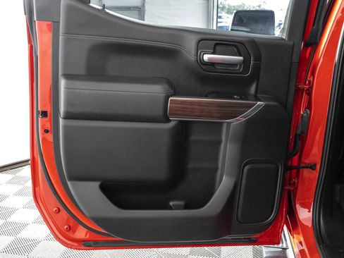 Used 2022 Chevrolet Silverado 1500 LT Trail Boss AWD/4WD image 34