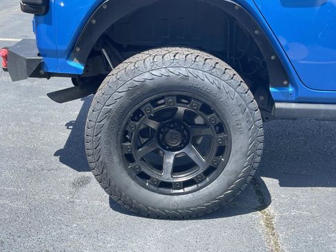 Used 2022 Jeep Wrangler Unlimited Sport AWD/4WD image 7