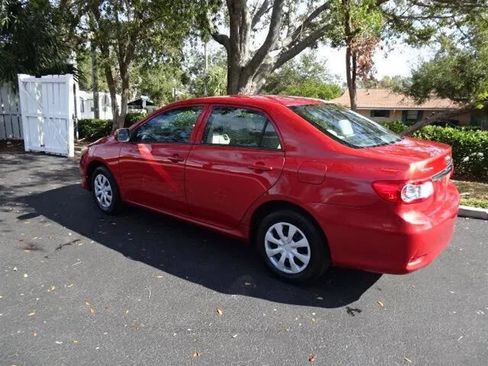 Used 2013 Toyota Corolla L image 15