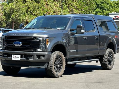Used 2019 Ford F350 Lariat AWD/4WD image 8