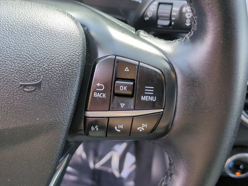 Used 2022 Ford Escape SE w/ Convenience Package image 18