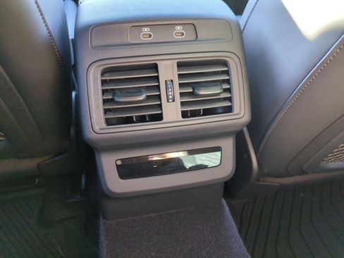 Used 2025 Audi SQ5 Premium Plus image 24