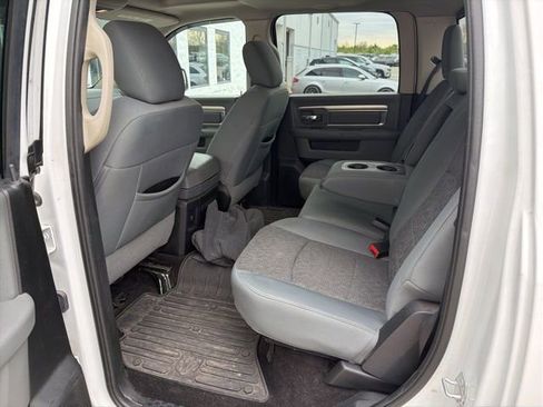 Used 2018 RAM 1500 Big Horn image 10