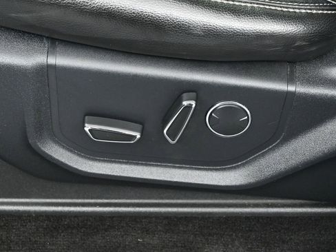 Used 2018 Ford F150 Lariat w/ Equipment Group 502A Luxury image 11