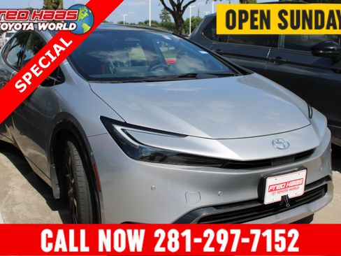 Used 2024 Toyota Prius Prime Premium w/ Advanced Technology Package FWD image 1