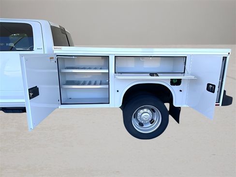 New 2024 RAM 4500 SLT w/ Quick Order Package 2YG SLT image 80