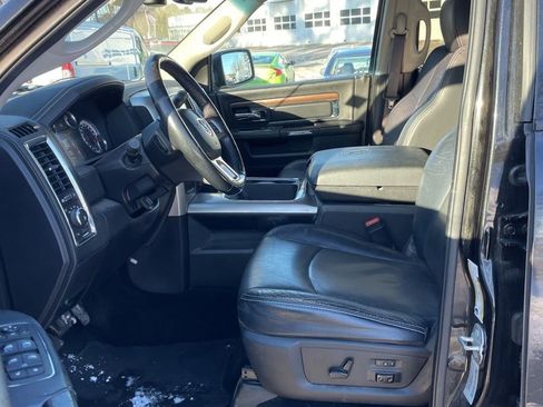 Used 2016 RAM 2500 Laramie image 5