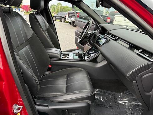 Used 2018 Land Rover Range Rover Velar R-Dynamic SE image 10