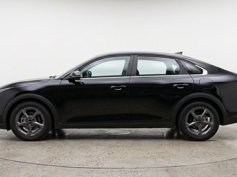 Used 2025 Kia K4 LXS image 5