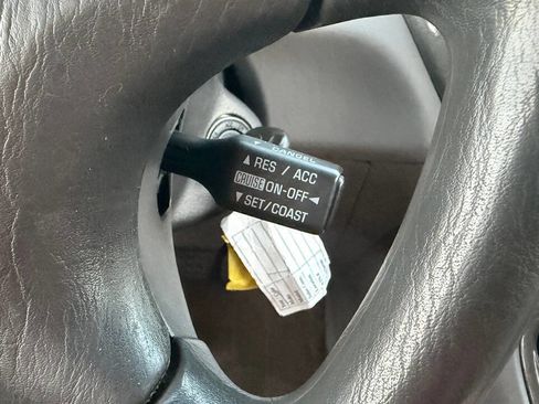 Used 2003 Toyota Highlander 2WD image 37