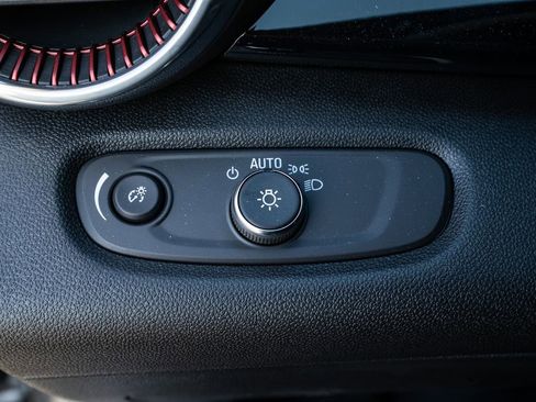 New 2025 Chevrolet Trax RS w/ Driver Confidence Package image 22