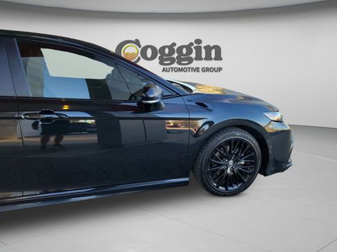 Used 2022 Toyota Camry SE image 33