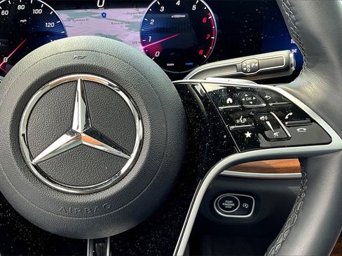 Certified 2025 Mercedes-Benz GLE 450 4MATIC image 21