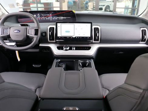 New 2026 Ford Expedition Active AWD/4WD image 26