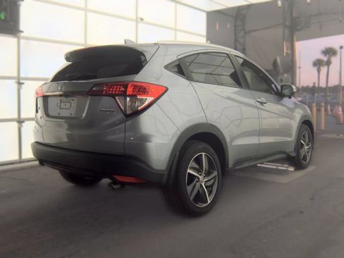 Used 2022 Honda HR-V EX image 3