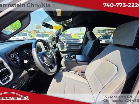 Used 2022 RAM 1500 Big Horn AWD/4WD image 15