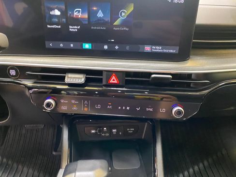 Used 2025 Kia K5 EX FWD image 46