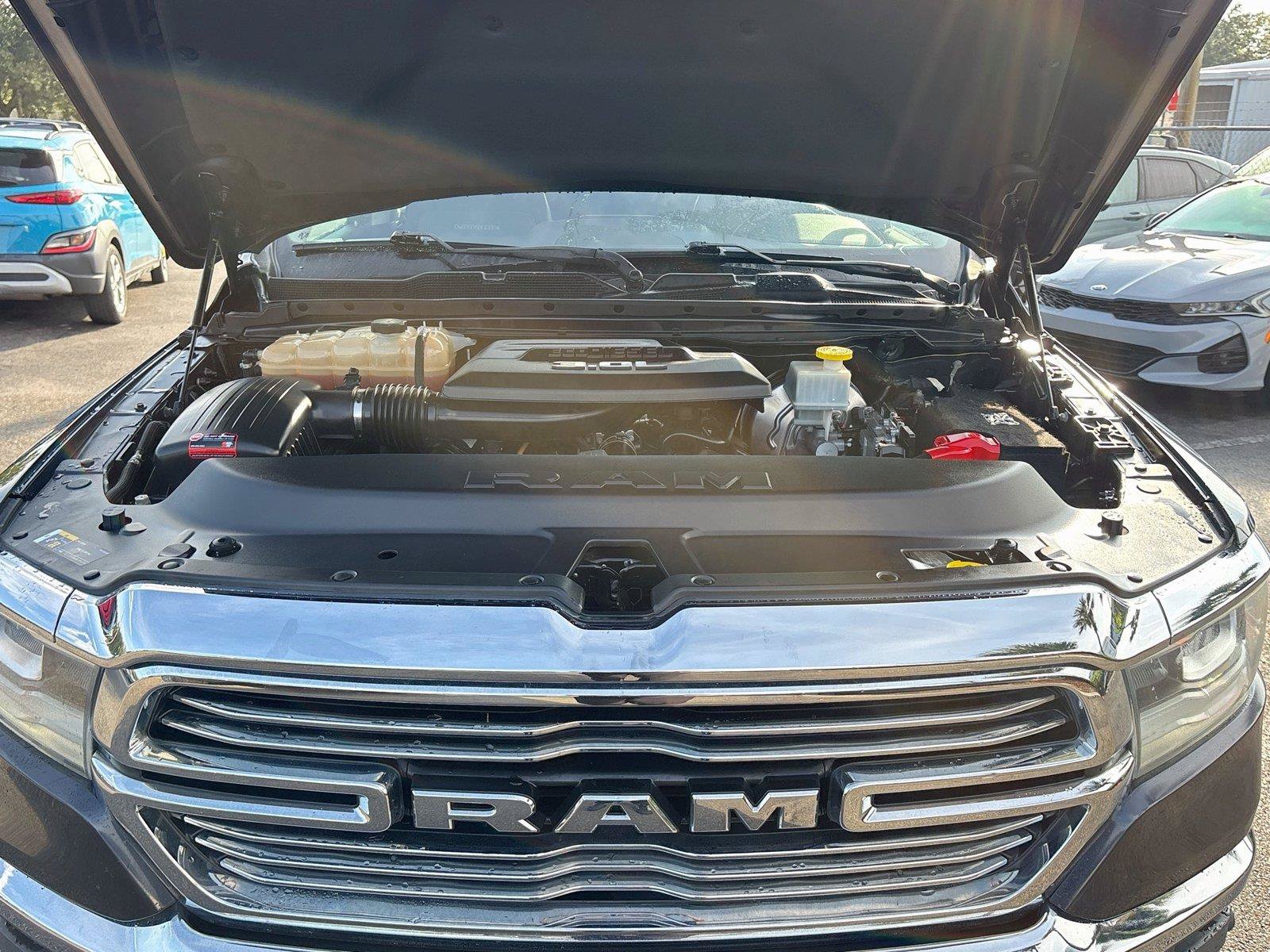 Used 2021 RAM 1500 Laramie AWD/4WD image 30