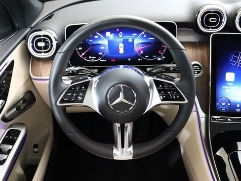 Certified 2025 Mercedes-Benz GLC 300 4MATIC image 5