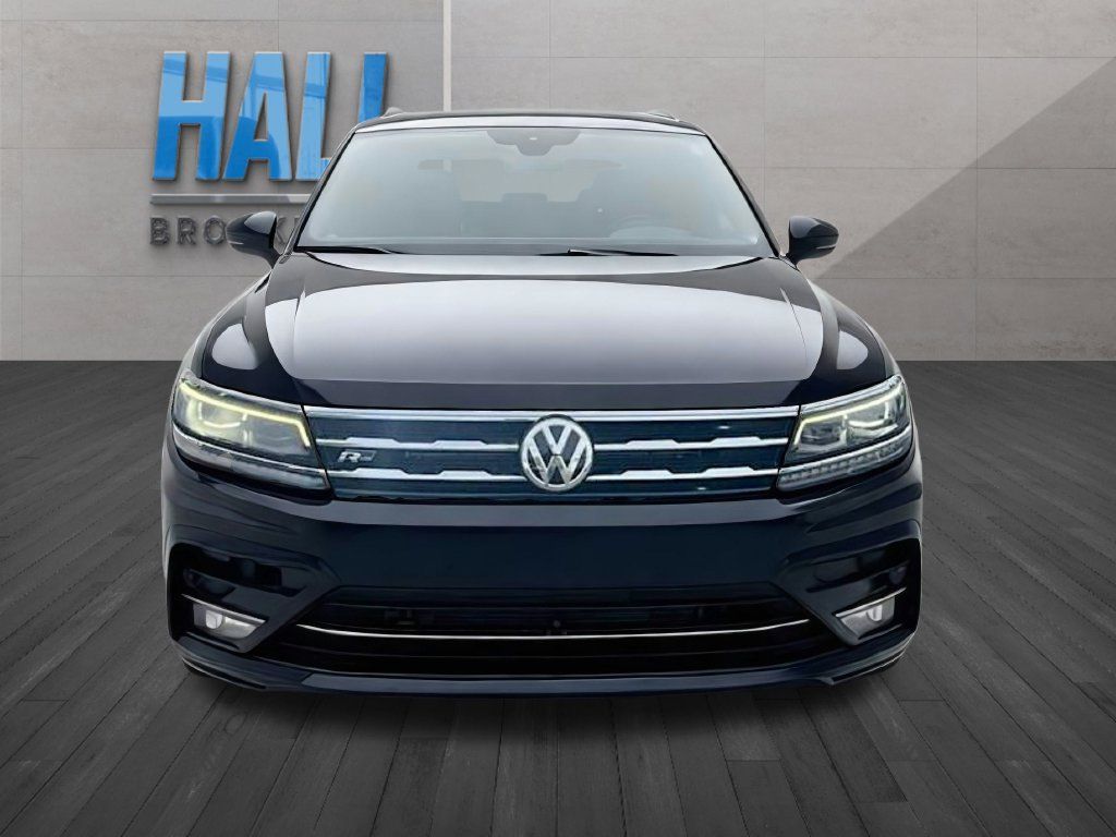 Used 2020 Volkswagen Tiguan SEL Premium R-Line w/ 3rd Row Seat Package AWD/4WD image 8