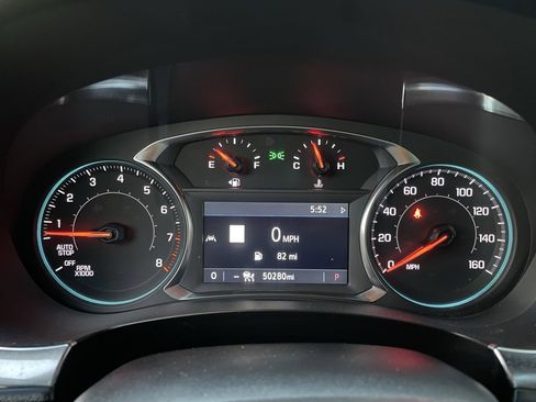 Used 2023 Chevrolet Traverse RS w/ LPO, Cargo Package image 7