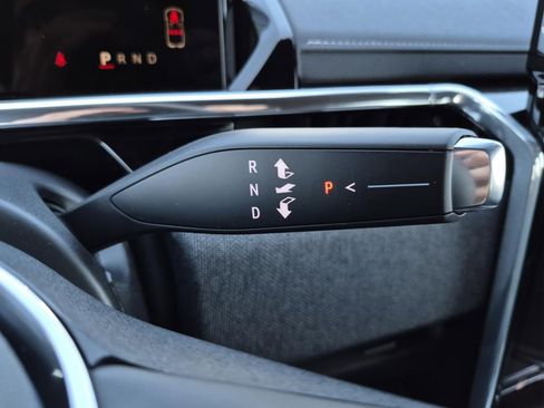 New 2026 GMC Sierra EV Elevation image 19