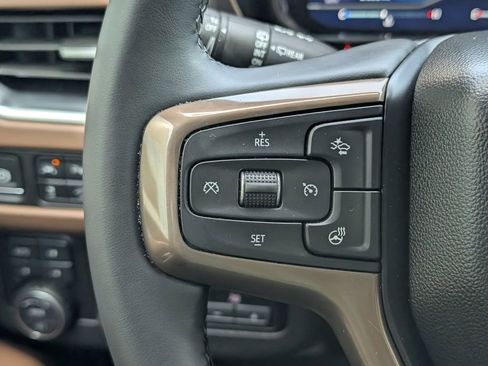 Used 2024 Chevrolet Tahoe High Country AWD/4WD image 27